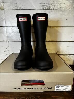 Hunter W Original Short Black Women's 9 NIB